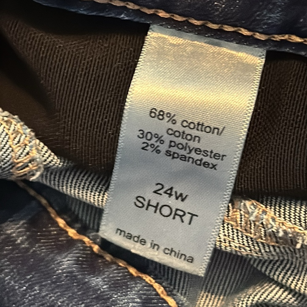 MAURICES jeans-size‎ 24W - Picture 8 of 10